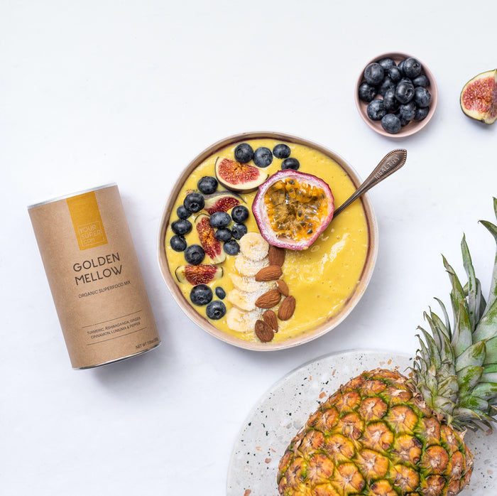 Reduce Your Stress With This Turmeric Smoothie Bowl